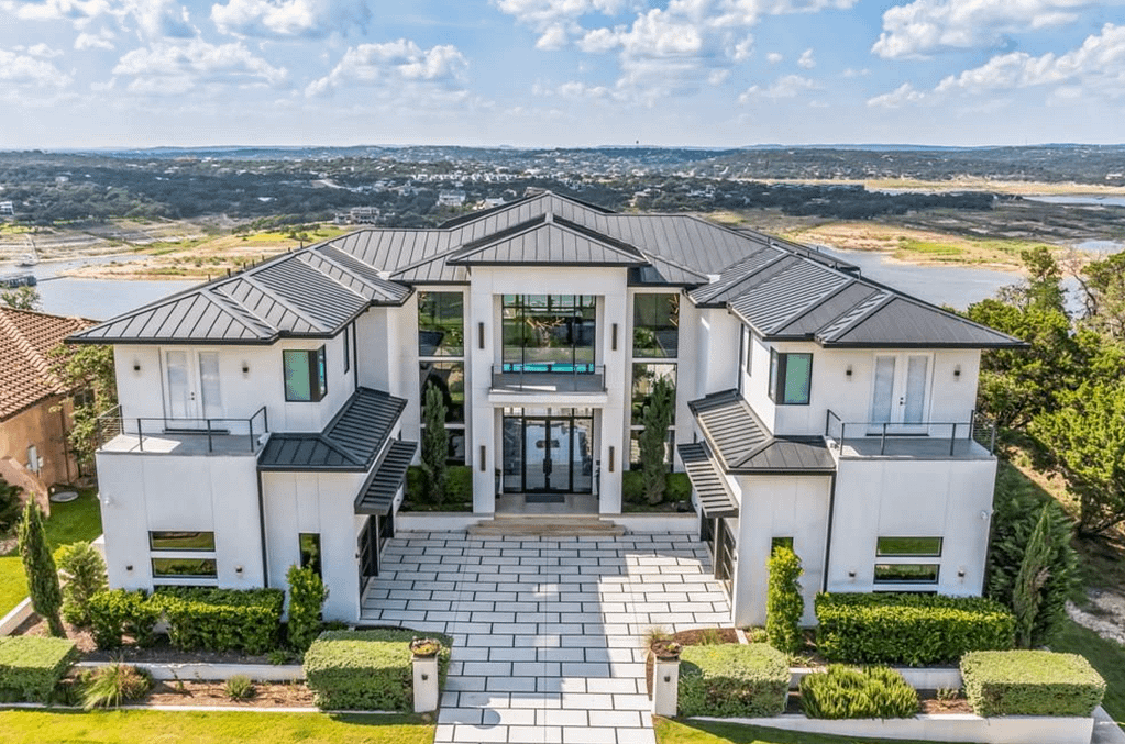  Million Lakefront Home In Lago Vista, Texas (PHOTOS)