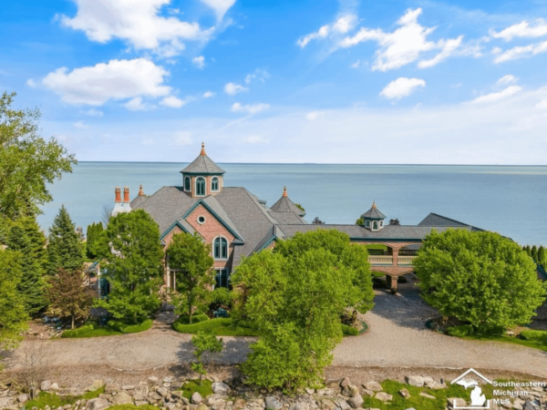 18,000 Square Foot Lakefront Home In Michigan (PHOTOS)