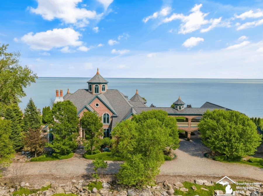 18,000 Square Foot Lakefront Home In Michigan (PHOTOS)