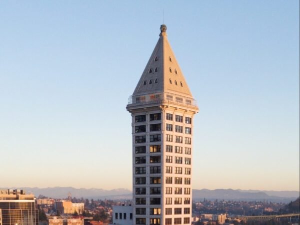 Historic Seattle Tower Has New Local Owners