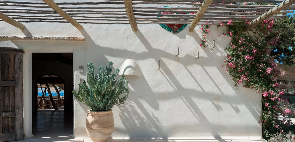 Mediterranean Architecture and Design: Interview with Manuel Villanueva, Co-founder of Moredesign 10 interview manuel villanueva co founder moredesign lionsgate capital 2 1