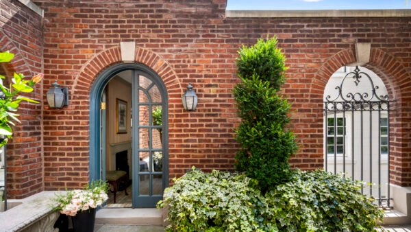 Historic Townhome in NYC Hits the Market for .9M
