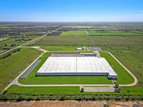 Serverfarm Acquires Houston Data Centers