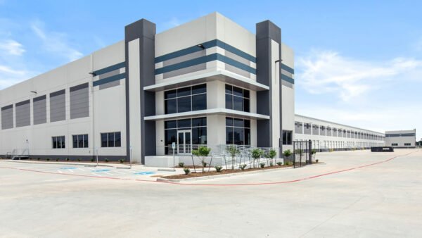 Ares Lands Full-Building Industrial Tenant in Houston