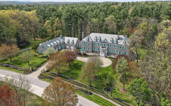 New Hampshire Home On 16 Acres With Indoor Pool