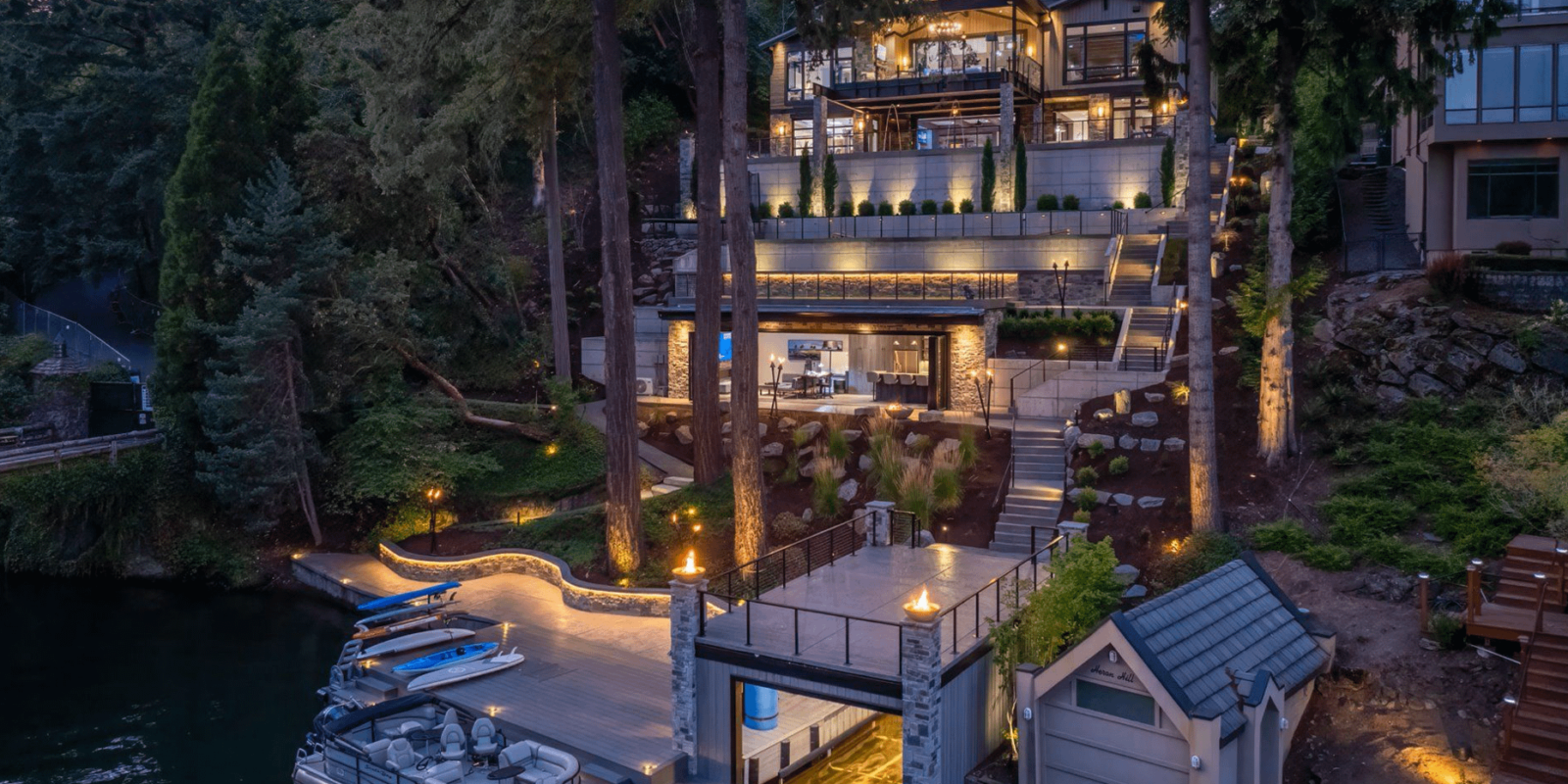 Luxurious Lakefront Home Lists In Oregon For  Million