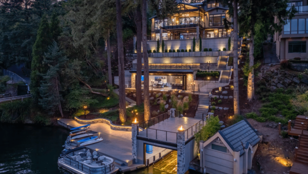 Luxurious Lakefront Home Lists In Oregon For  Million