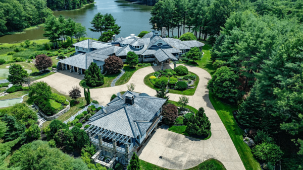 16 Acre Riverfront Estate In Dover, New Hampshire (PHOTOS)