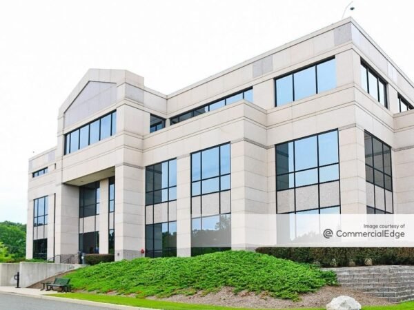 New Jersey Office Building Changes Hands