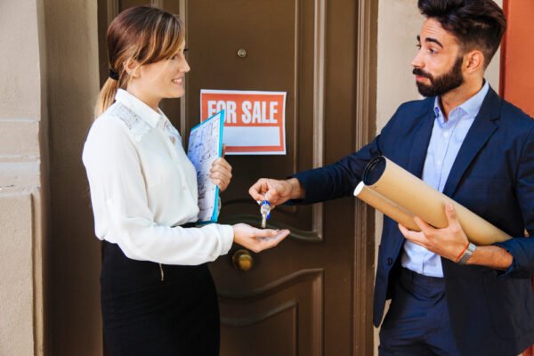 Key Pros and Cons for Landlords