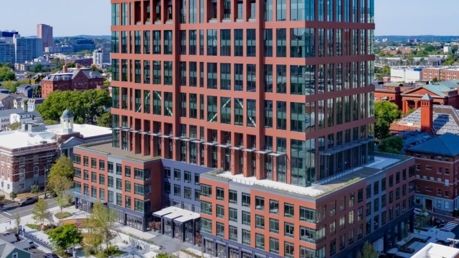 CBRE JV Completes 475 KSF Conversion in Cambridge