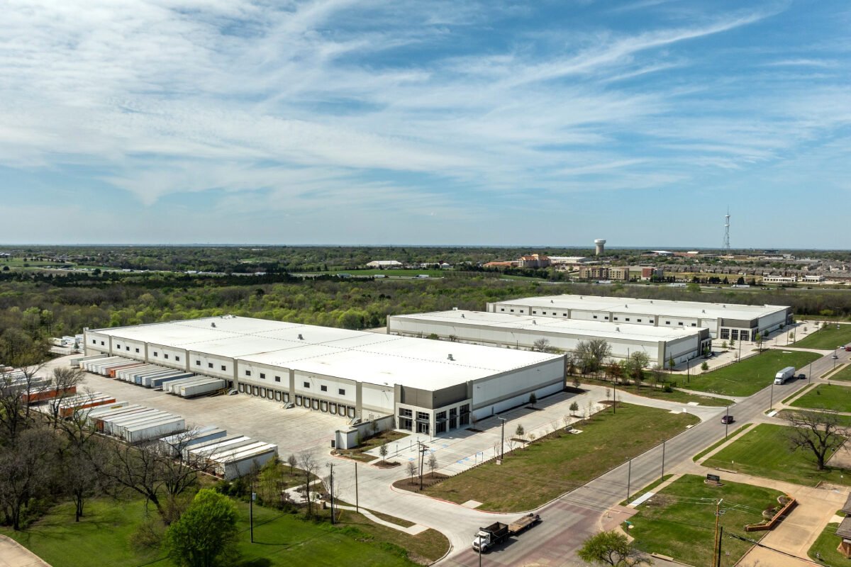 Bixby Buys 534 KSF Metroplex Industrial Portfolio