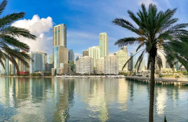 Nuveen Sells Brickell Commercial Property