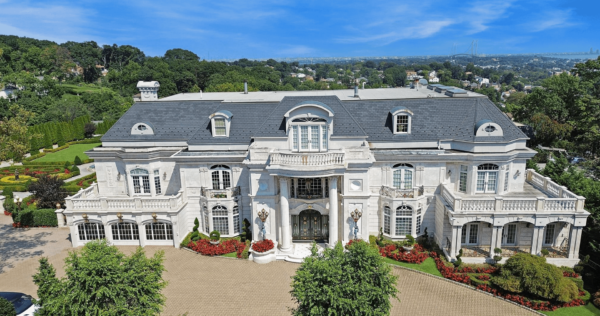 Massive Staten Island Home With Mafia Ties Lists For  Million