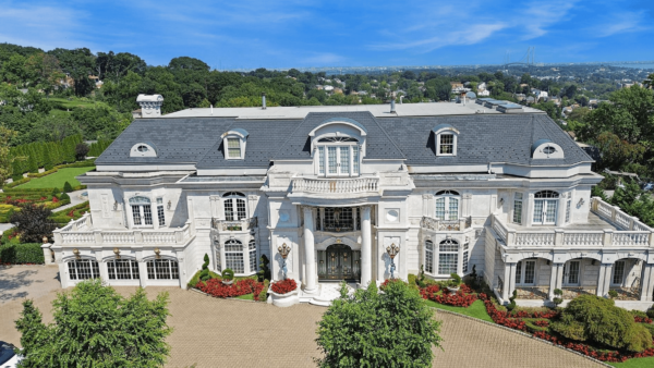 Massive Staten Island Home With Mafia Ties Lists For  Million