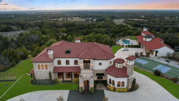 25 Acre Texas Estate With Guest Villa And Sports Court