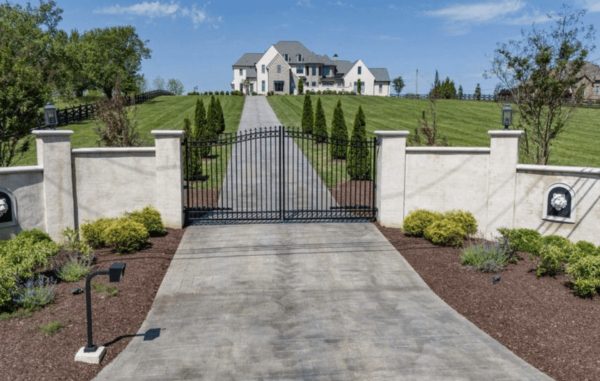 Gated Home on 5 Acres In Mount Juliet, Tennessee (PHOTOS)