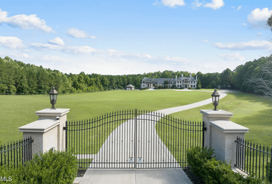  Million North Carolina Home On 14 Acres (PHOTOS)