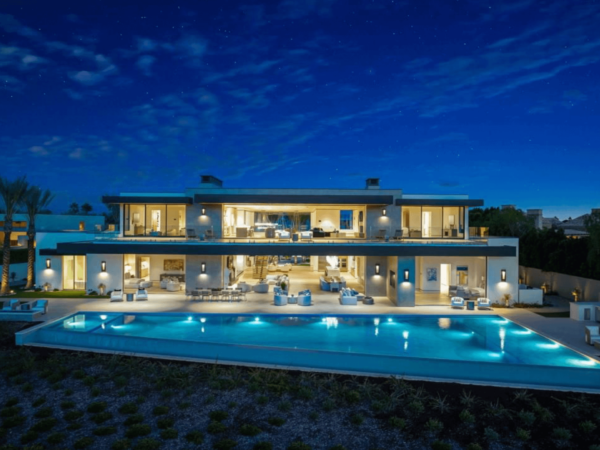  Million Modern New Build With 2 Pools (PHOTOS)