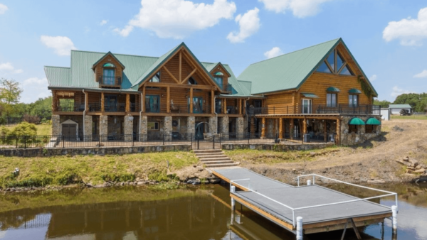 61 Acre Estate With Indoor Pool & Guest House (PHOTOS)