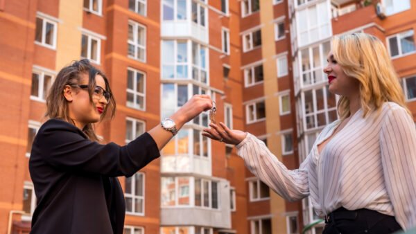 Why Autumn Is a Great Time to Buy Real Estate in London