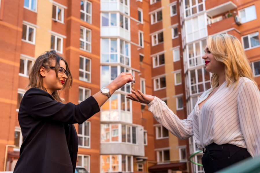 Why Autumn Is a Great Time to Buy Real Estate in London