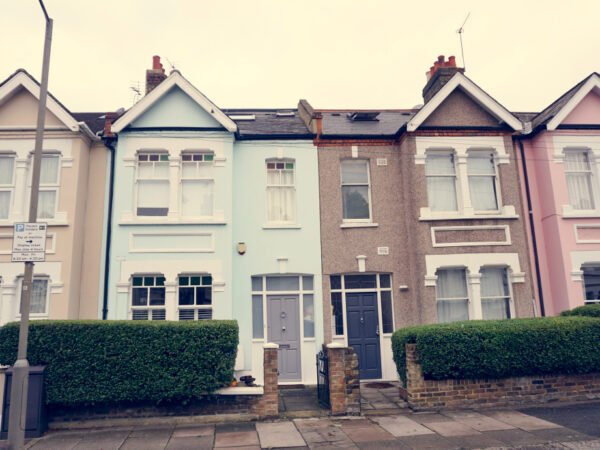 House Prices in October Rise 2.4%: Insights & Forecast