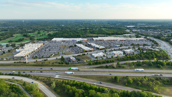 Fidelis Realty Pays M for Kansas City Shopping Center