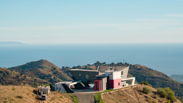 Experience the Future of Sustainable Architecture in Malibu