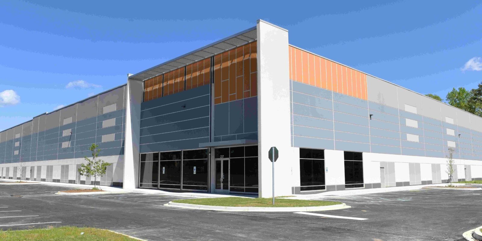 Clarion Partners Pays M for Charleston Asset