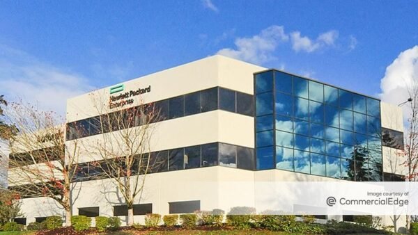 Tesla to Open New Seattle-Area Office