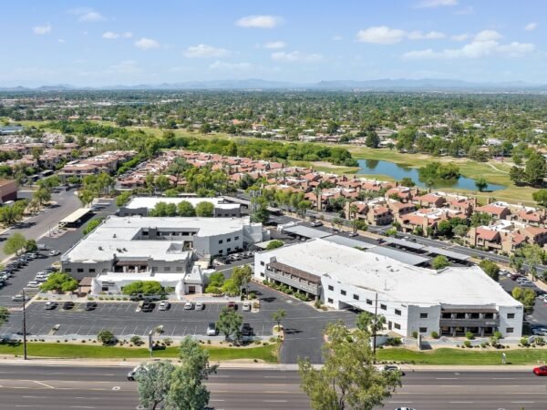 Woodside Health Buys Phoenix Office, MOB Campus