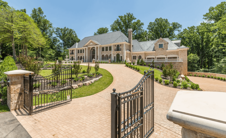 Maryland Home With Indoor Pool & 15-Car Garage (PHOTOS)