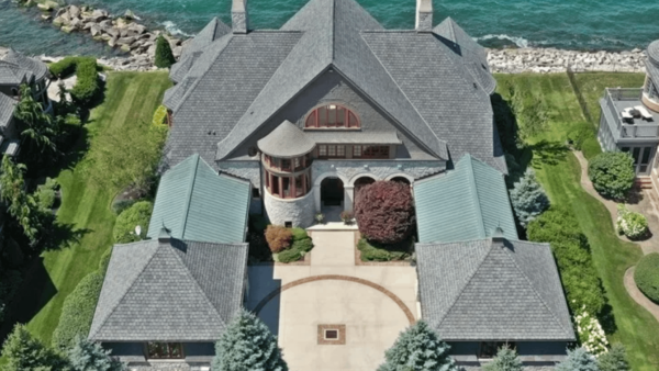Shingle & Stone Lakefront Home In Ohio (PHOTOS)