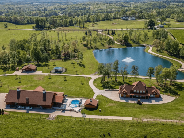 27 Acre Estate With Entertainment Building & Pond (PHOTOS)
