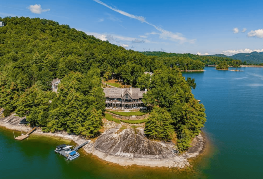 Lakefront New Build In Cullowhee, North Carolina (PHOTOS)