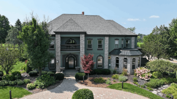 Wisconsin Home With Indoor Pool For Just .8 Million (PHOTOS)