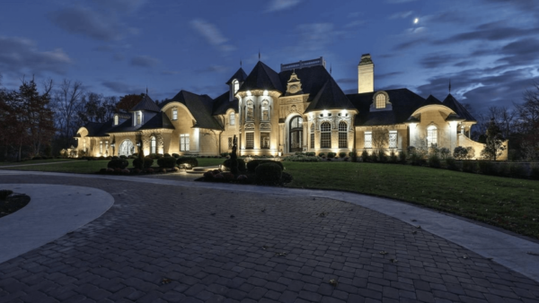 Stone Home On 5+ Acres In Cincinnati, Ohio (PHOTOS)