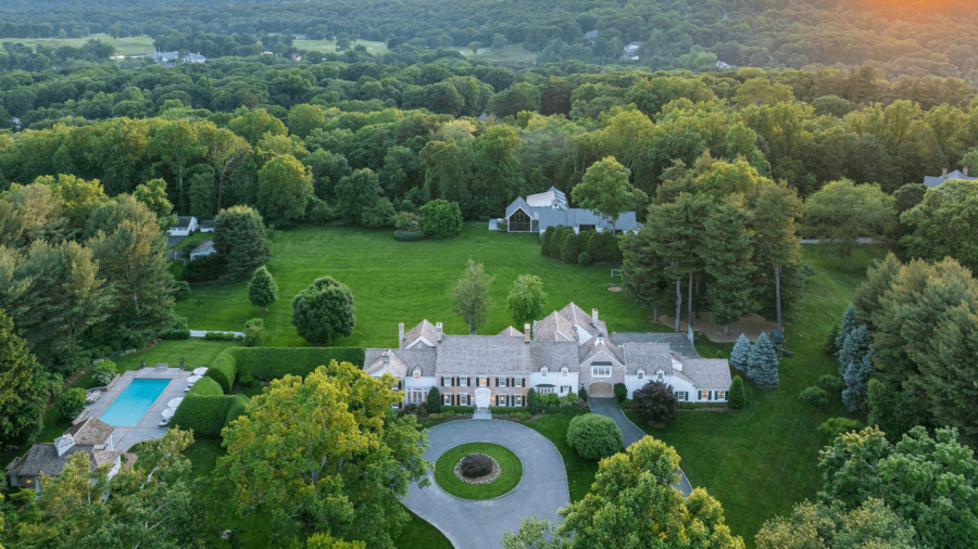 9+ Acre Amenity-Filled Estate In Connecticut (PHOTOS)