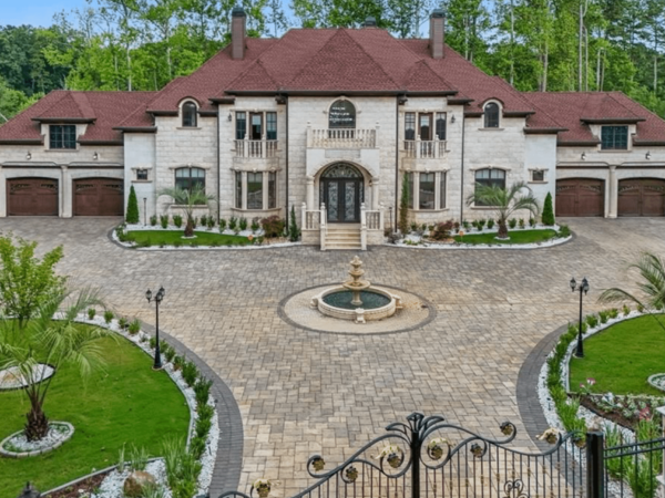 Brick & Stone Home On 11 Acres In Georgia (PHOTOS)