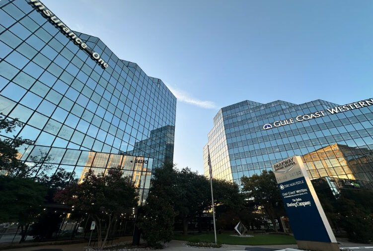 Dallas Office Sales Pick Up the Pace