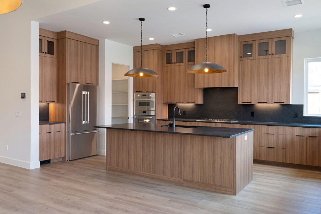 138 N Arrowhead LN 2 | The Agency Journal