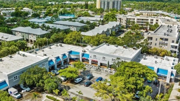 Stiles Buys Metro Miami Retail Center