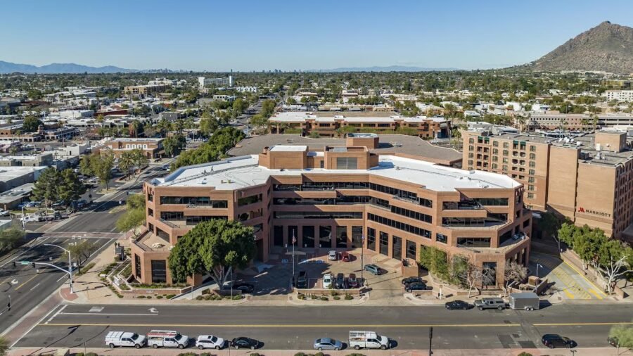 George Oliver, Ascentris Buy Last Piece of Phoenix Office Campus
