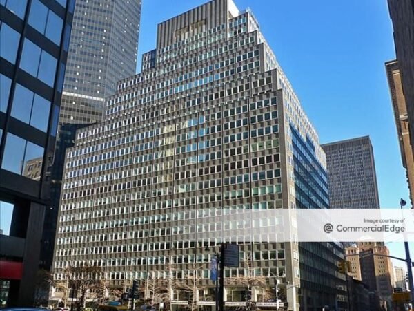Metropolitan Commercial Bank Renews, Expands Manhattan Lease