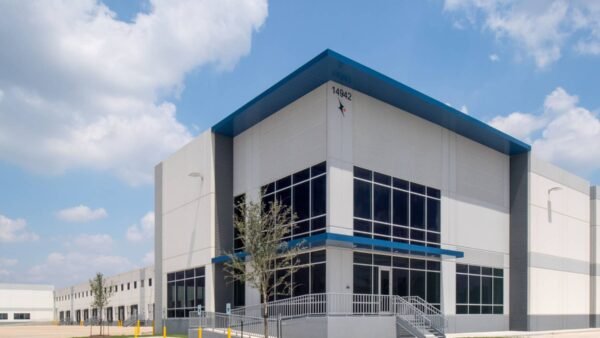Constellation, Crow Holdings Ink Houston Industrial Lease