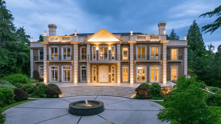 Grand Brick Home In Surrey, England (PHOTOS + FLOOR PLANS)