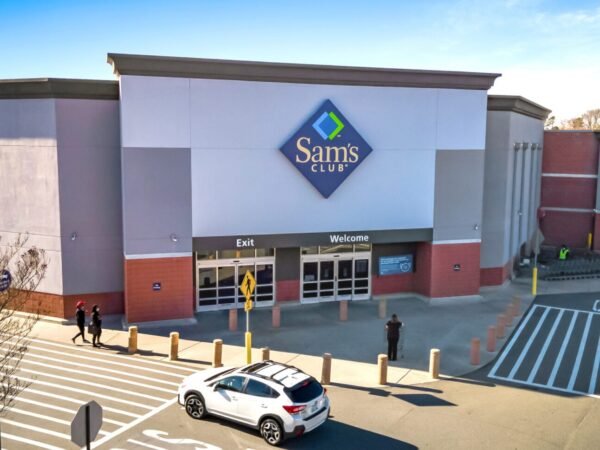 Sterling Organization Sells Shopping Center for M