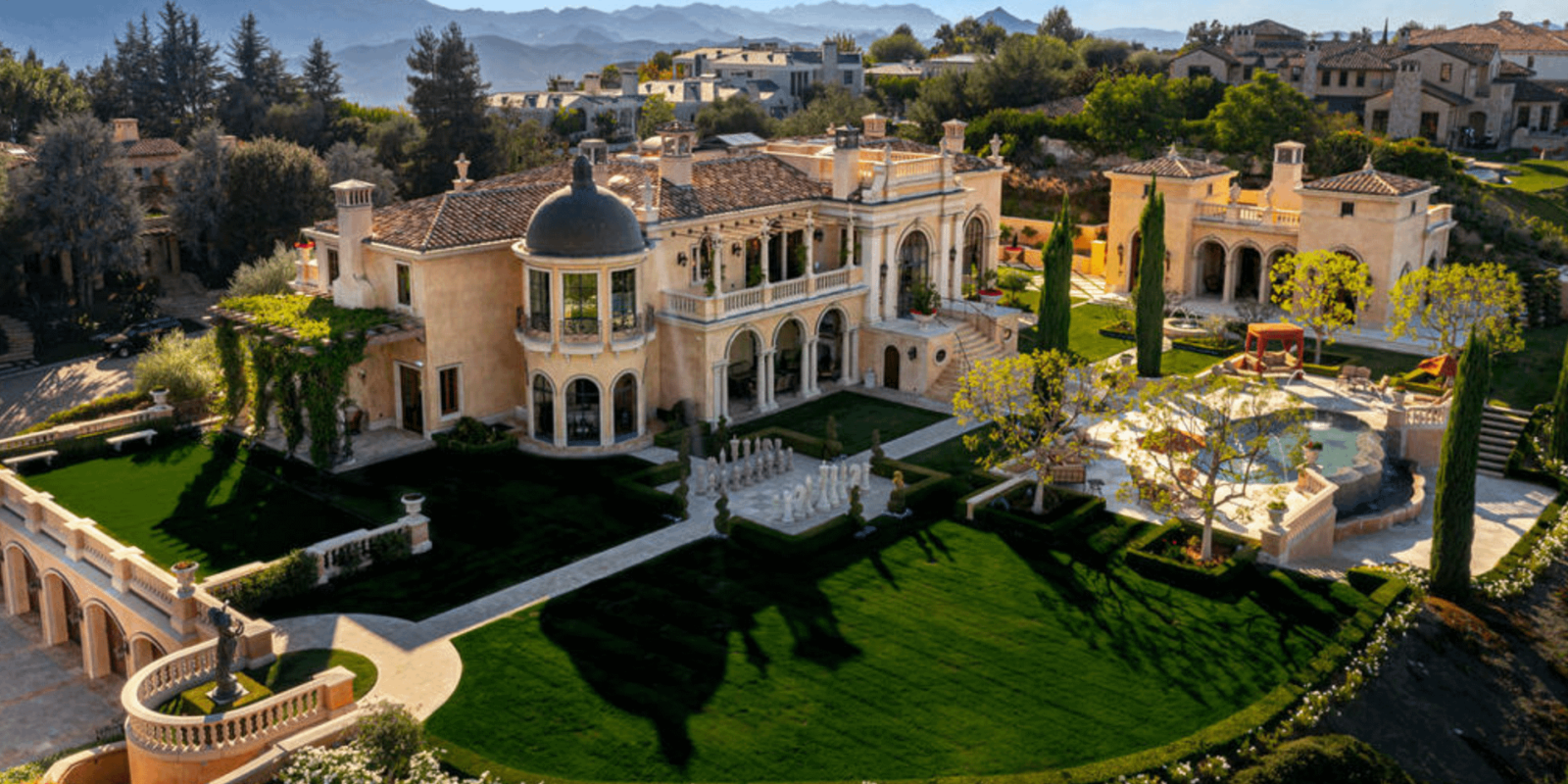 Italianate Style Home In Calabasas, California (PHOTOS)