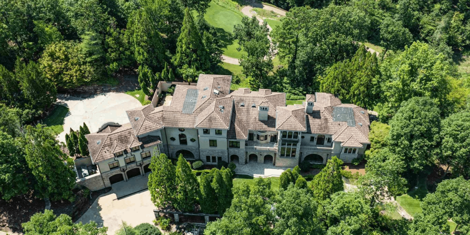 Alabama Home On 6 Acres With Indoor Lap Pool (PHOTOS)